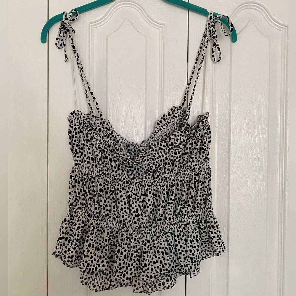 Express Ruffled scrunch top - Picture 3 of 3